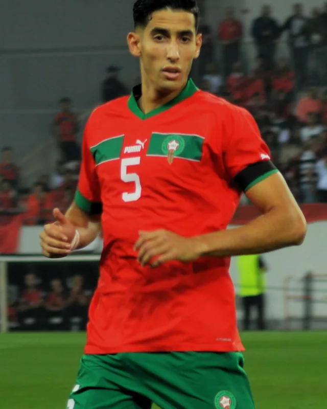 Nayef Aguerd playing in Morocco's red national-team shirt